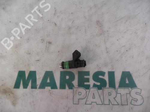 injector-renault-laguna-ii-grandtour-kg01_-2001-2002-2003-2004-2005-2006-2007-31413205 main image