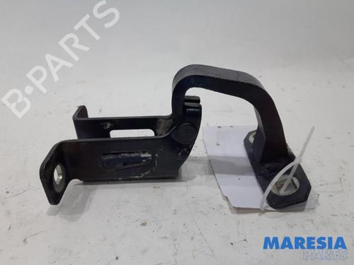 Used Hinge/Door check strap DACIA LOGAN MCV (KS_) 1.4 (75 hp) 31535227