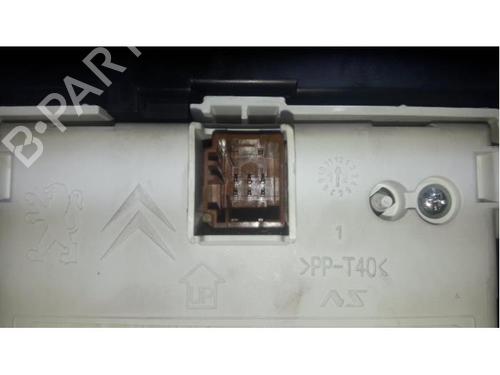Instrument cluster PEUGEOT 508 SW I (8E_) 2.0 HDi RXH Hybrid4 | BP31474868C47 