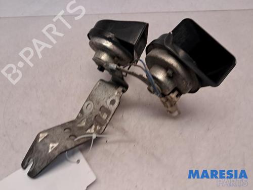 Toeter CITROËN C5 III Break (RW_) 2.0 i 16V (RWRFJC, RWRFJF) (140 hp) 31407069