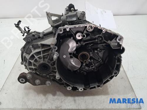 Used Gearbox FIAT 500L (351_, 352_) 1.4 (199LYF1B) (120 hp) 31509687