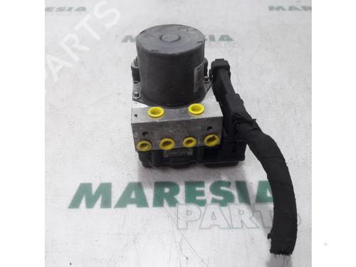 Used ABS pump ALFA ROMEO GT (937_) 1.9 JTD (937CXN1B) (150 hp) 31484462