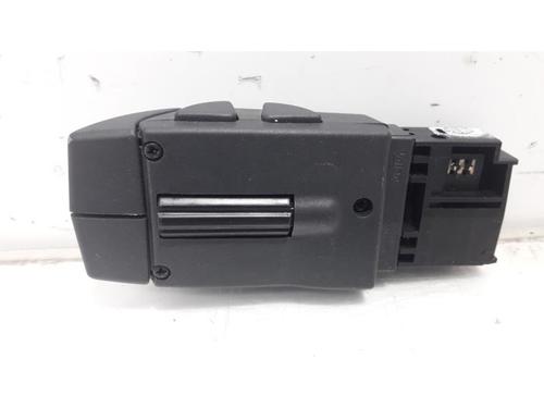 Switch RENAULT CAPTUR I (J5_, H5_) 0.9 TCe 90 | BP31415992I30