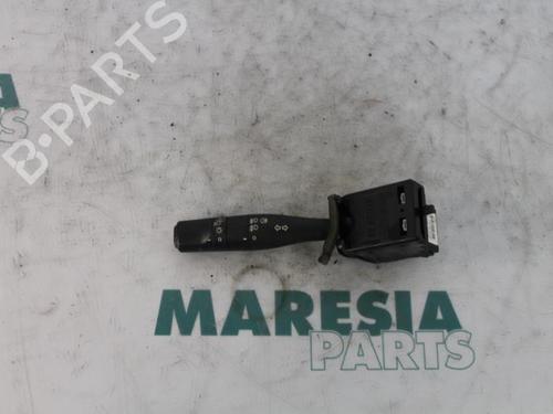 Used Steering column stalk PEUGEOT 206 Hatchback (2A/C) 1.6 16V (109 hp) 31440729