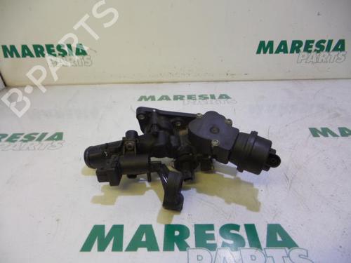 Used Thermostat housing RENAULT MEGANE III Grandtour (KZ0/1) 1.5 dCi (KZ09, KZ0D, KZ1G, KZ29, KZ14, KZ1W, KZ10, KZ1F,... (110 hp) 31482339