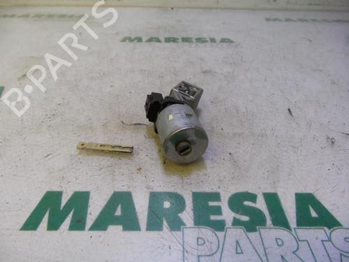 Used Ignition barrel PEUGEOT 207 (WA_, WC_) 1.4 16V (88 hp) 31399750