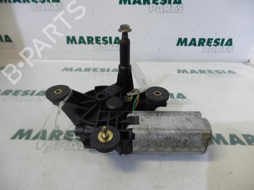 Used Rear wiper motor FIAT PANDA (169_) 1.1 (169.AXA1A) (54 hp) 31418650