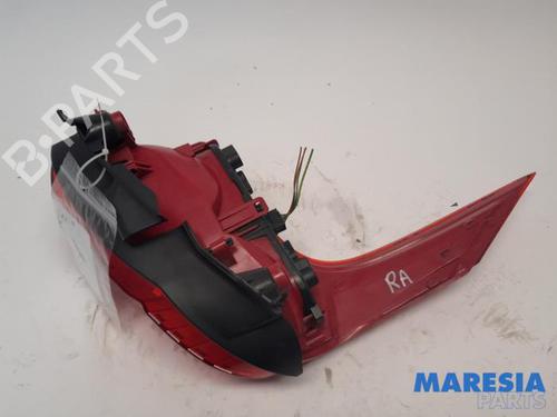 Right taillight PEUGEOT 5008 (0U_, 0E_) 1.6 16V | BP31438829C35