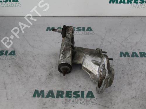 right-front-suspension-arm-alfa-romeo-166-936_-1998-1999-2000-2001-2002-2003-2004-2005-2006-2007-31510447 main image