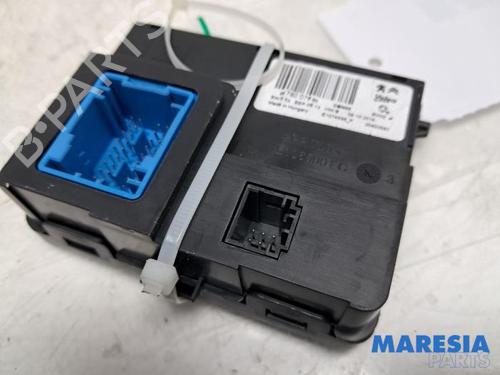 Módulo eletrónico CITROËN C4 Grand Picasso II (DA_, DE_) 1.6 THP 165 (165 hp) 31401884