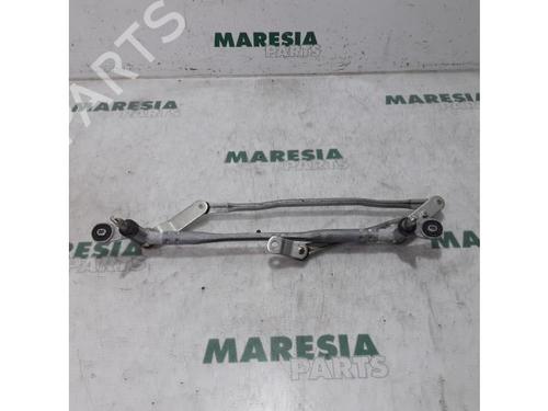 Used Front wipers mechanism FIAT PANDA (312_, 319_) 0.9 (312PXN1A, 312PXN11) (80 hp) 31497305