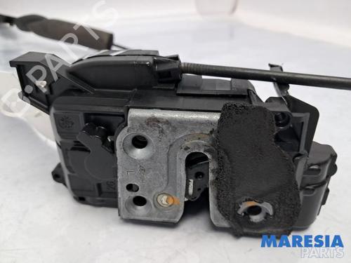 Used Electronic module Electronic module RENAULT MEGANE III Grandtour (KZ0/1) 1.4 TCe (KZ0F, KZ1V) (130 hp) 31533498 31533498