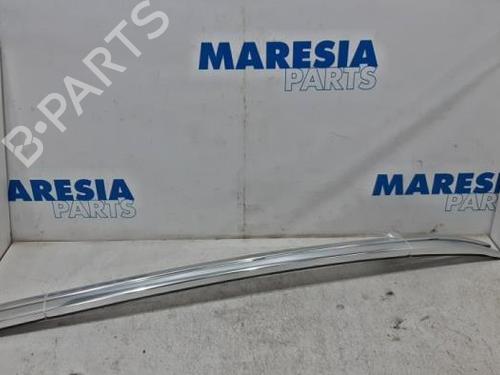 Used Roof bar PEUGEOT 508 SW I (8E_) 1.6 HDi (115 hp) 31481606