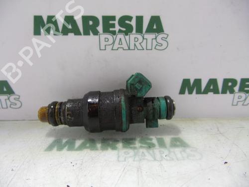 Inyector LANCIA KAPPA (838_) 2.4 20V (838AC1AA, 838AC11A) (175 hp) 31521760
