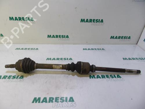 Used Right front driveshaft PEUGEOT 307 (3A/C) 2.0 16V (140 hp) 31524269
