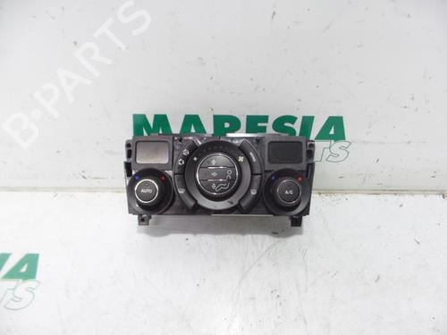 Used Climate control PEUGEOT 3008 I MPV (0U_) 2.0 HDi Hybrid4 (163 hp) 31407445