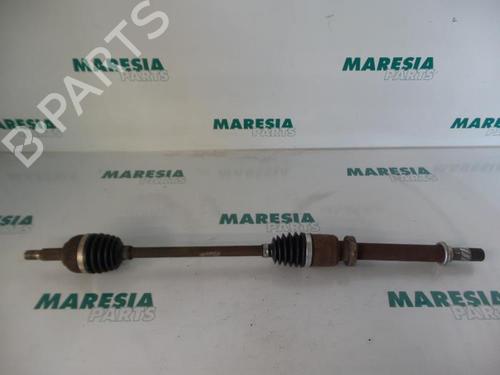 Used Right front driveshaft RENAULT CLIO III (BR0/1, CR0/1) 1.2 16V (BR02, BR0J, BR11, CR02, CR0J, CR11) (75 hp) 31500333