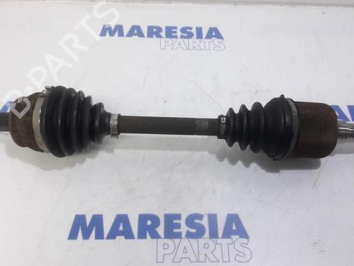 Used Left front driveshaft ALFA ROMEO MITO (955_) 1.3 MultiJet (955AXH1B, 955AXT1A) (90 hp) 31479153