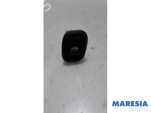 right-front-window-switch-fiat-panda-312_-319_-2012-31516177 main image