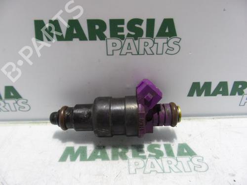 Used Injector RENAULT TWINGO I (C06_) 1.2 (C066, C068) (58 hp) 31482424