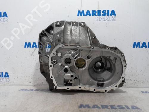 Used Manual Gearbox (For Parts) RENAULT KANGOO Express (FW0/1_) 1.5 dCi 75 (FW07, FW10, FW04) (75 hp) 31494738