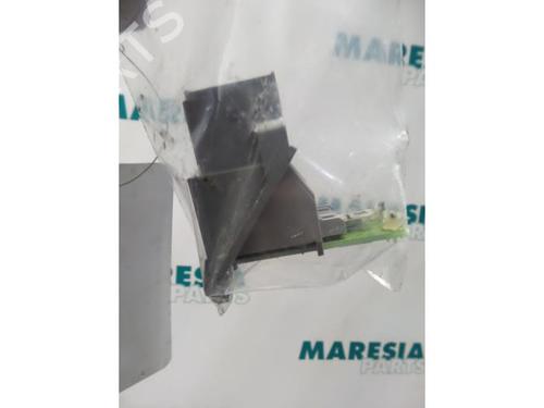 raammechaniek-rechts-achter-peugeot-607-9d-9u-2000-31523908 main image