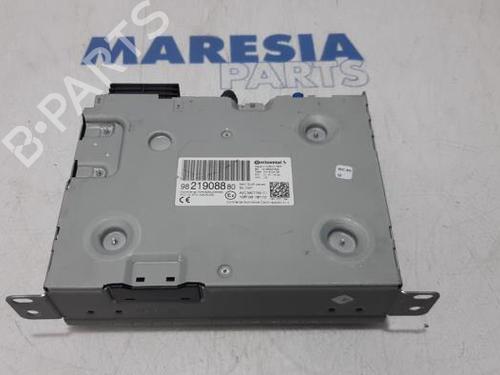 Used Radio PEUGEOT 208 I (CA_, CC_) 1.2 PureTech 82 (82 hp) 31521864