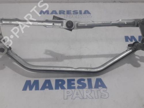 front-wipers-mechanism-peugeot-2008-i-cu_-2013-31397778 main image