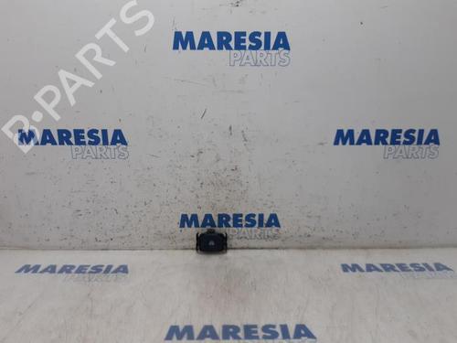 Used Electronic sensor Electronic sensor PEUGEOT 5008 (0U_, 0E_) 1.6 16V (156 hp) 31532564 31532564