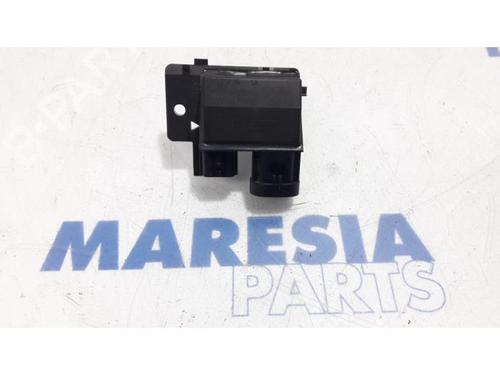 electronic-sensor-renault-clio-iv-bh_-2012-2013-2014-2015-2016-2017-2018-2019-2020-2021-31519533 main image