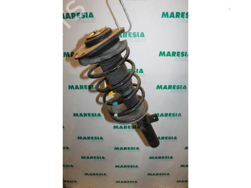 Used Right front shock absorber PEUGEOT 206 Hatchback (2A/C) 1.4 i (75 hp) 31421509