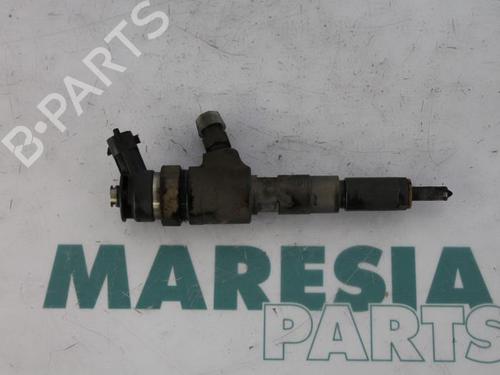 Used Injector PEUGEOT 206 Hatchback (2A/C) 1.4 HDi eco 70 (68 hp) 31434018