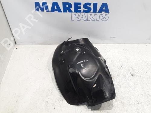 wheel-arch-renault-clio-iv-grandtour-kh_-2012-2013-2014-2015-2016-2017-2018-2019-2020-2021-31464363 main image