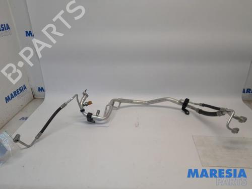 Used AC pipe AC pipe PEUGEOT 3008 II SUV (MC_, MR_, MJ_, M4_) 1.2 THP/ PureTech 130 (MRHNSM, MRHNSU, MRHNSJ, MRHNYW,... (131 hp) 31399567 31399567