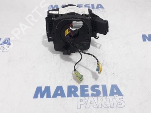 Used Squib airbag RENAULT ESPACE IV (JK0/1_) 2.0 (JK0A, JK1D, JK0N) (170 hp) 31536272