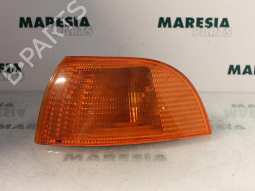 Used Left front indicator FIAT PUNTO (176_) 60 1.2 (176AP, 176AR, 176AQ, 176BB) (60 hp) 31441975