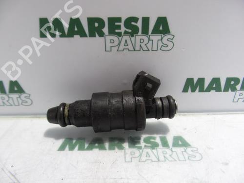 Used Injector LANCIA DELTA II (836_) 1.8 i.e. (836AE) (103 hp) 31473975
