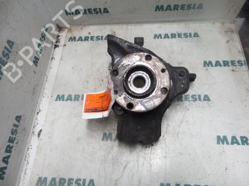 Used Left front steering knuckle FIAT PUNTO (176_) 60 1.2 (176AP, 176AR, 176AQ, 176BB) (60 hp) 31389335
