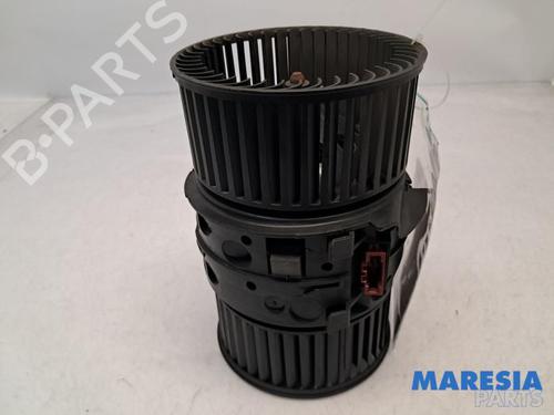 Used Heater blower motor RENAULT MEGANE III Grandtour (KZ0/1) 1.2 TCe (KZ2B, KZ11) (116 hp) 31399556