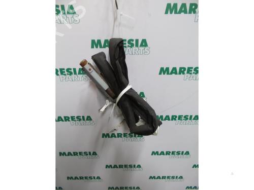 right-curtain-airbag-renault-megane-ii-bm01_-cm01_-2001-2002-2003-2004-2005-2006-2007-2008-2009-2010-2011-2012-31513019 main image