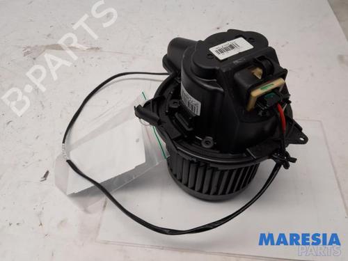 Used Heater blower motor RENAULT CAPTUR I (J5_, H5_) 1.2 TCe 120 (118 hp) 31418897