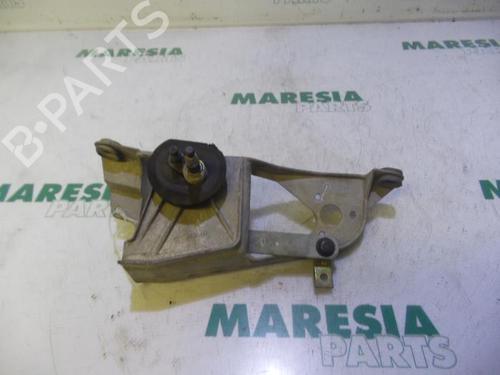 front-wipers-mechanism-renault-twingo-i-c06_-1993-1994-1995-1996-1997-1998-1999-2000-2001-2002-2003-2004-2005-2006-2007-2008-2009-2010-2011-2012-31514207 main image