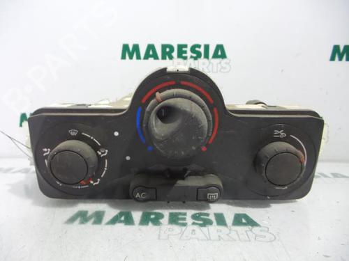 Used Climate control RENAULT MODUS / GRAND MODUS (F/JP0_) 1.2 (JP0C, JP0K, FP0C, FP0K, FP0P, JP0P, JP0T) (75 hp) 31468428