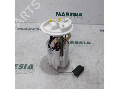 Used Fuel pump FIAT FIORINO Box Body/MPV (225_) 1.3 D Multijet (225BXD1A, 225BXB1A, 225BXB11) (75 hp) 31402777