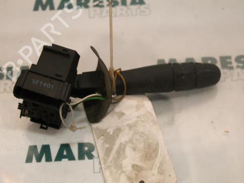 Used Steering column stalk RENAULT CLIO II (BB_, CB_) 1.2 16V (BB05, BB0W, BB11, BB27, BB2T, BB2U, BB2V, CB05,... (75 hp) 31390769