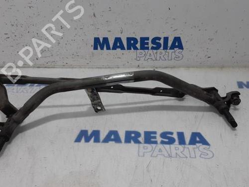 Used Front wipers mechanism PEUGEOT 207 (WA_, WC_) 1.6 16V Turbo (150 hp) 31490192