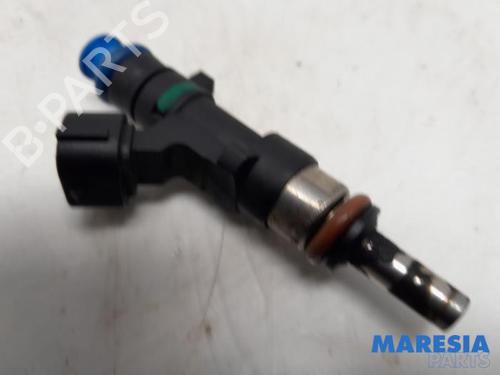 Used Injector RENAULT CLIO IV Grandtour (KH_) 0.9 TCe 90 (90 hp) 31524030