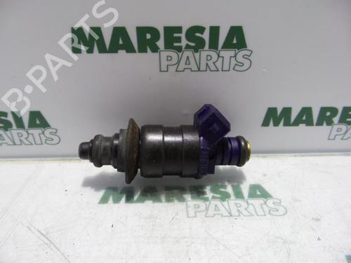 Used Injector RENAULT CLIO II (BB_, CB_) 1.6 (B/CB0D, BB00) (90 hp) 31423569