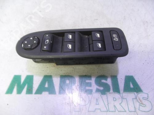 Used Switch CITROËN C5 III (RD_) 3.0 HDi 240 (RDX8CA) (241 hp) 31460321