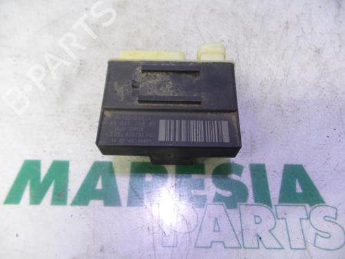 Used Electronic sensor PEUGEOT 308 SW II (LC_, LJ_, LR_, LX_, L4_) 1.6 HDi / BlueHDi 115 (LCBHXM, LCBHXT) (115 hp) 31413678